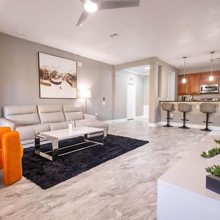 Disney Parks- International Dr - Orlando Luxury Condominium- Fully Equipped - 3Bed & 2 Bath- מראה חיצוני תמונה